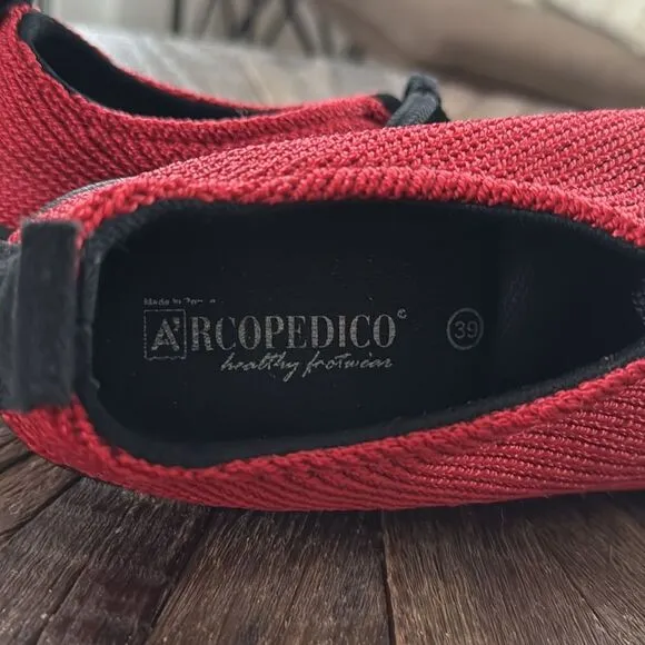 Arcopedico Red Knit Sneakers