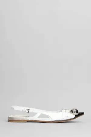 Ballet flats in white leather