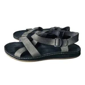 Chaco Wayfarer Tornado Strappy Sandals Gray Leather Womens Size 11 Criss Cross