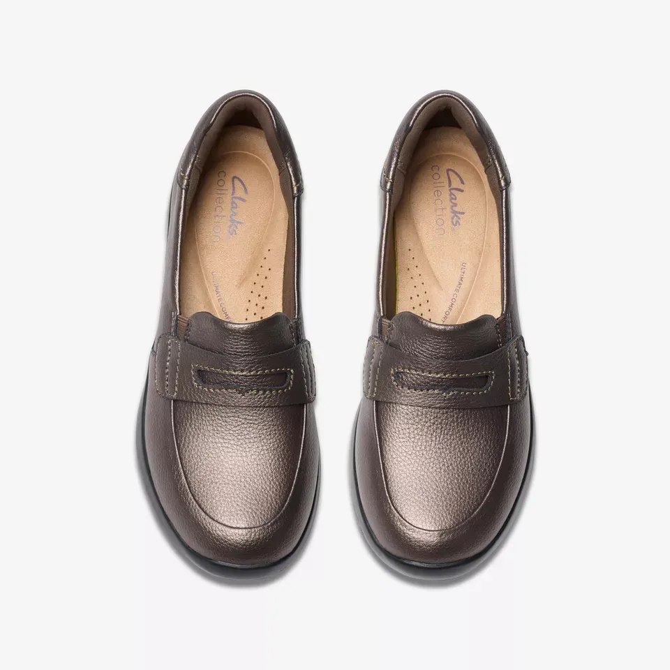 Clarks Women's Ellowyn Penny Metallic 26180091