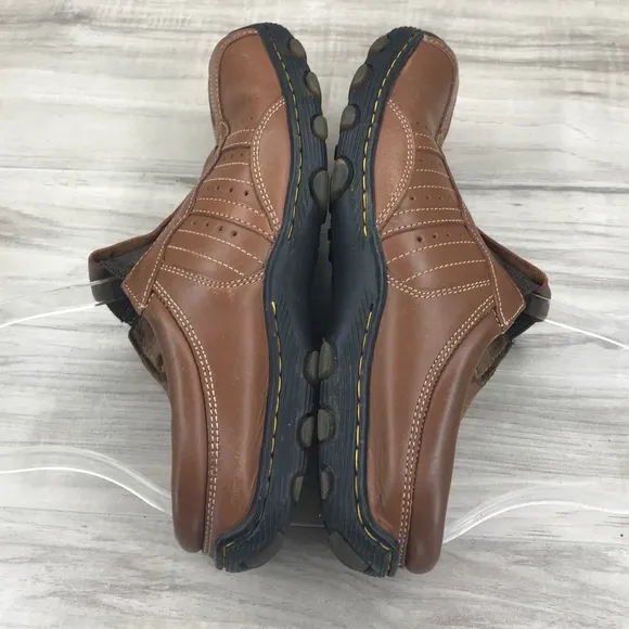 Dr. Martens brown leather mules size 7/39