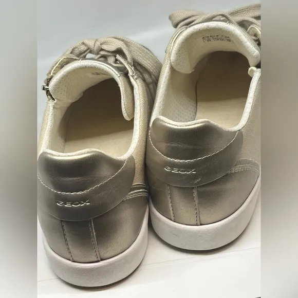 Geox Blomiee W Zip Trainer women’s sneakers US size 9