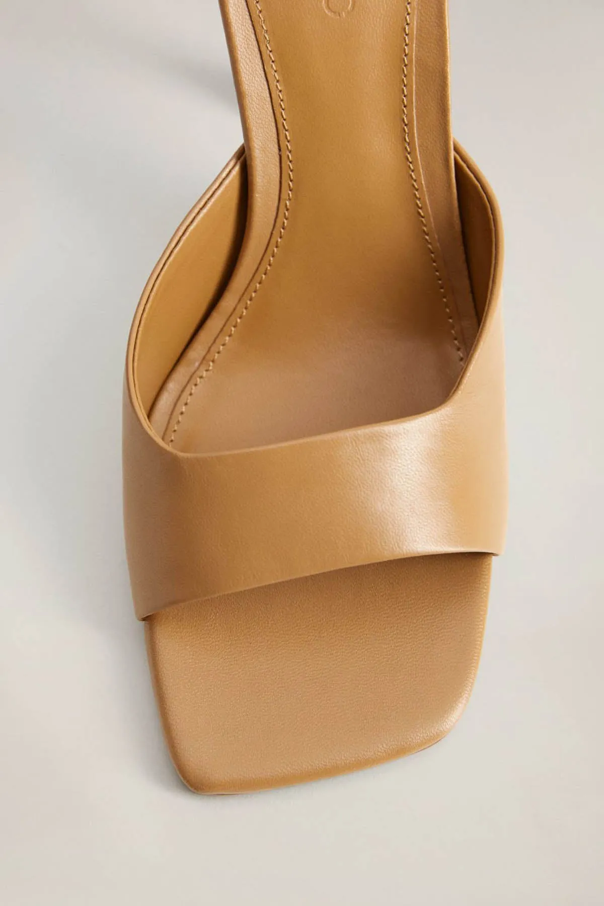 Heel Leather Mules