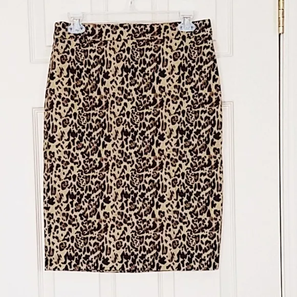 J. Crew Animal Print Pencil Skirt Size 4