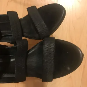 Joie scrappy high heeled sandal