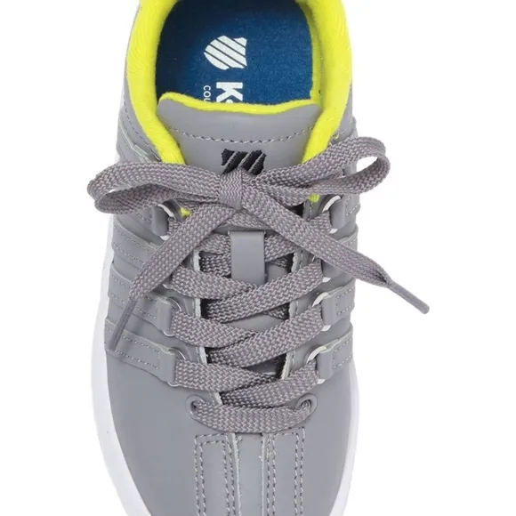 K-SWISS NIB CLASSIC VN XL SNEAKER NEW! SIZE 4