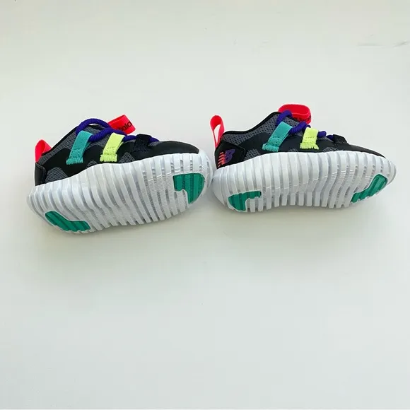 KIDS NEW BALANCE pull-on sneakers