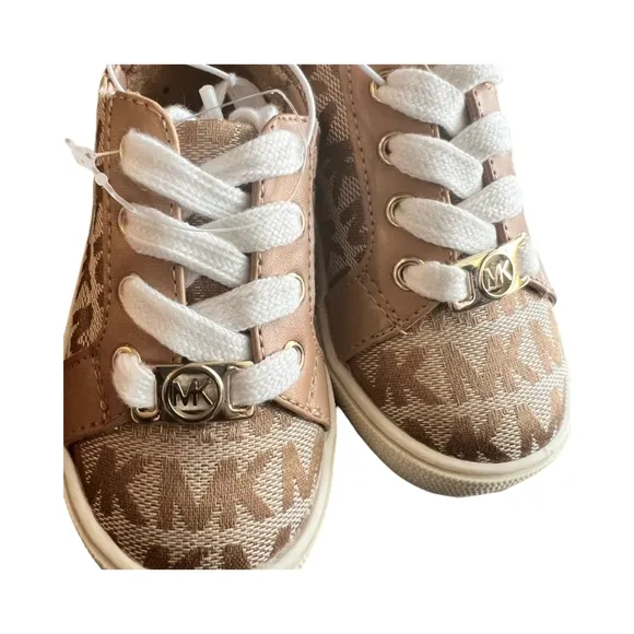 Michael Kors Girl's Branded Sneakers Size 7 NEW
