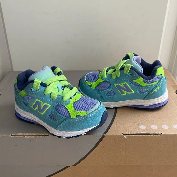 New Balance 990 Toddler Sneakers - SZ 5 C