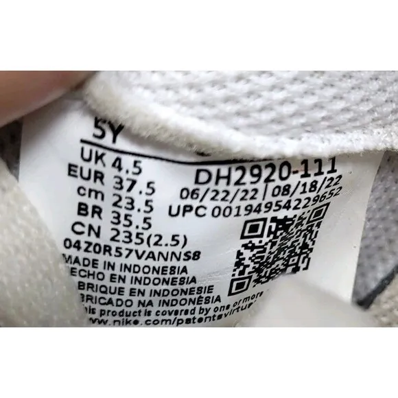 Nike Air Force 1 Youth 5Y/Women Size 6.5 Low White 2018 Athletic Shoes