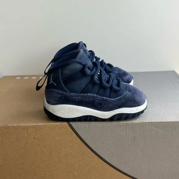 Nike Air Jordan 11 Midnight Navy Toddler Sneakers- SZ 4 C