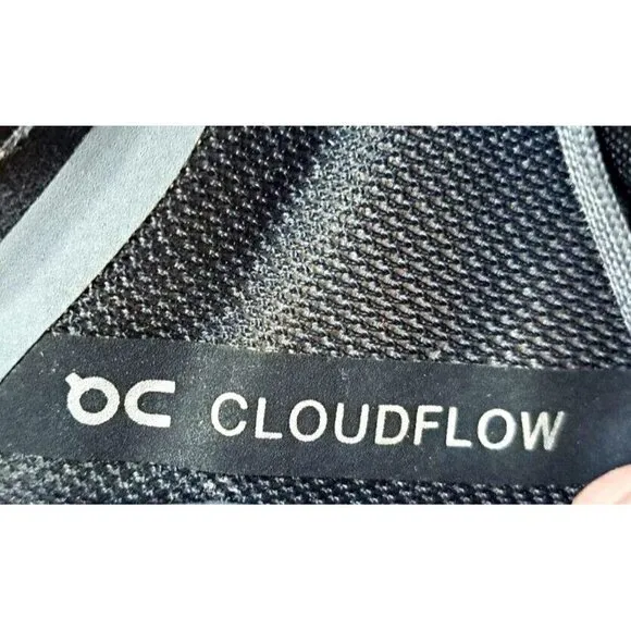 On Cloud Womens 9W Black Gray Pink CloudFlow Low Cut Sneakers