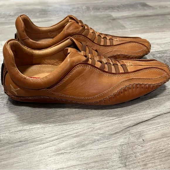 PIKOLINOS Tan Leather Drivers Loafers with Moccasin Design Slip On  Size 10