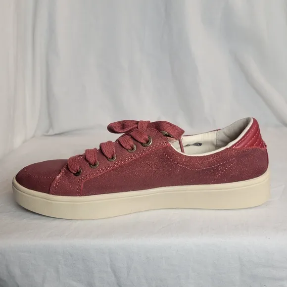 Revitalign Women's Wrigley Suede Casual Sneakers - Size 7 orthotic