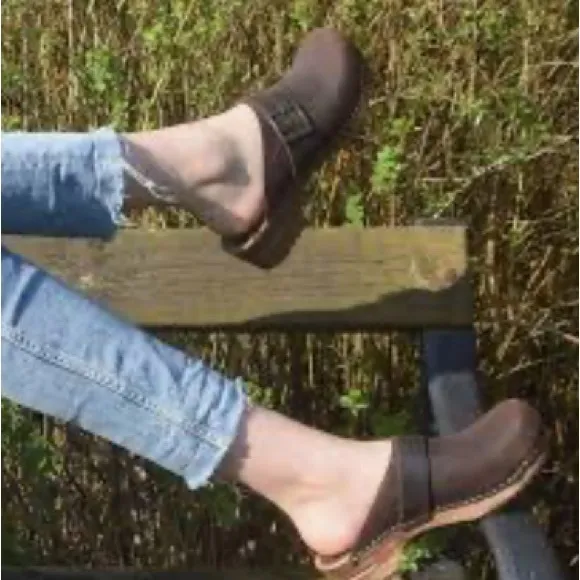 Sanita Women's Brown Leather mules size 41 US10