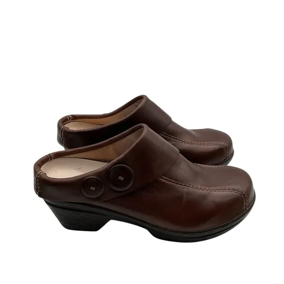 Sanita Women's Brown Leather mules size 41 US10