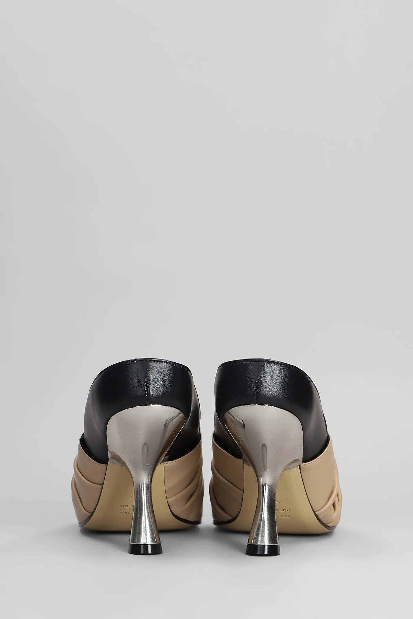 Slipper-Mule in beige leather