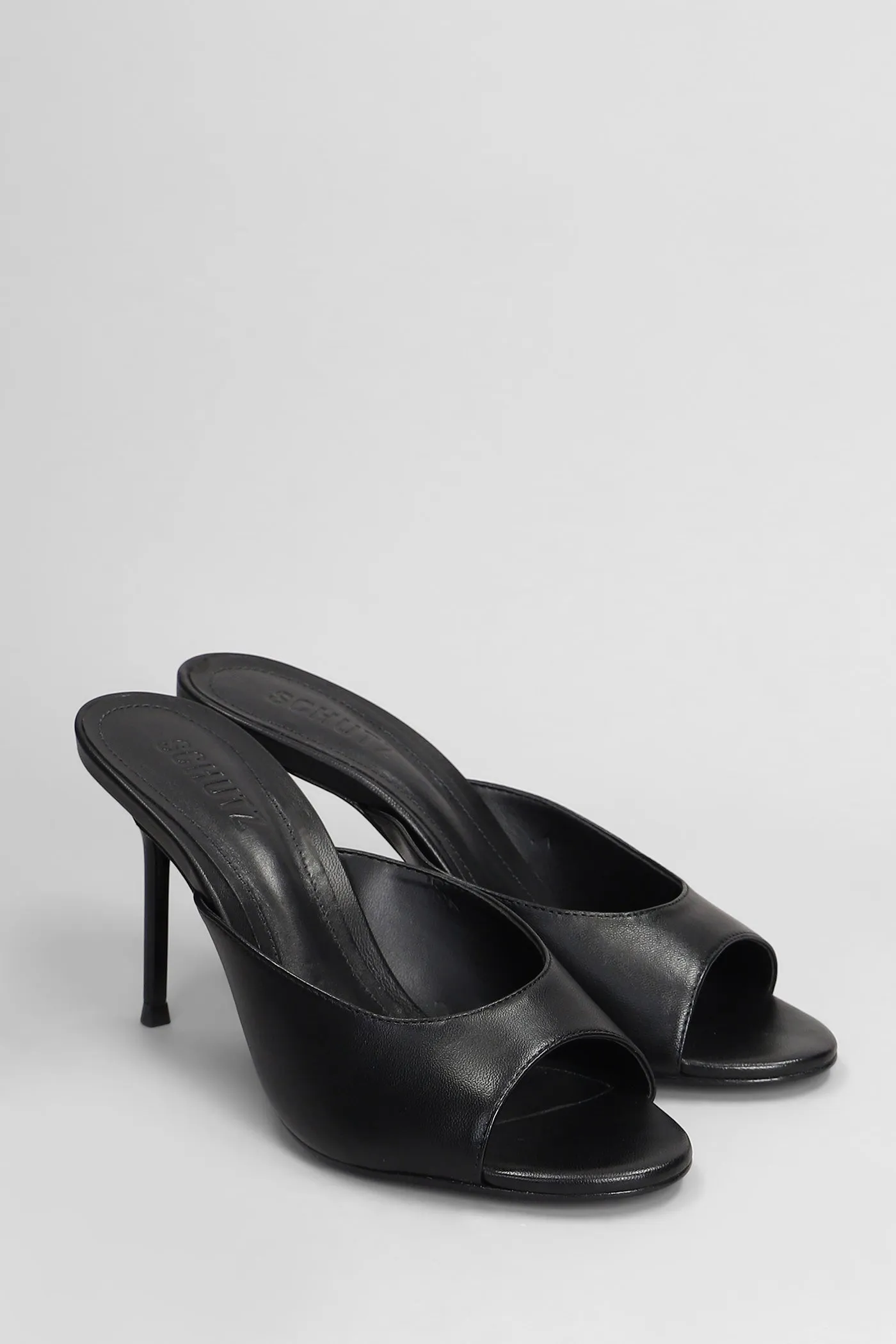 Slipper-Mule in black leather