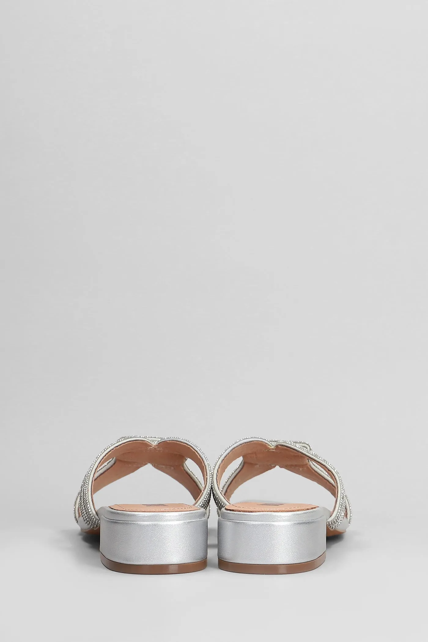 Sloan Slipper-Mule in silver leather