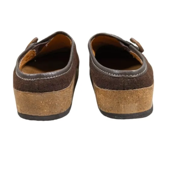 Sofft Slip-on Mules GUC $110 Size 8M    S2885