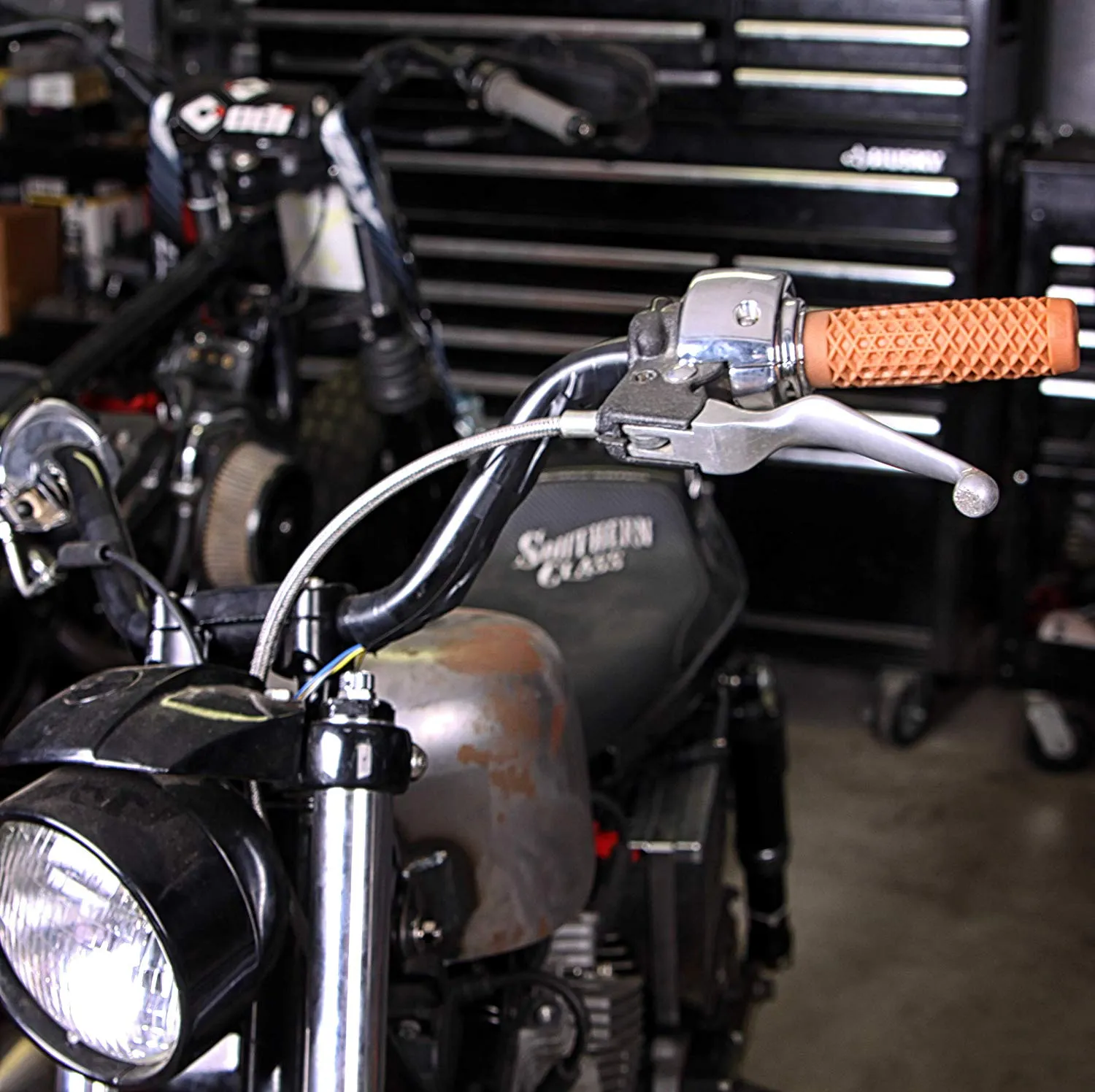 Vans   Cult Motorcycle Grips - 1" Gum Rubber
