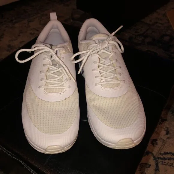 Womens NIKE AIR MAX THEA TXT White Trainers Sneakers Sz 9